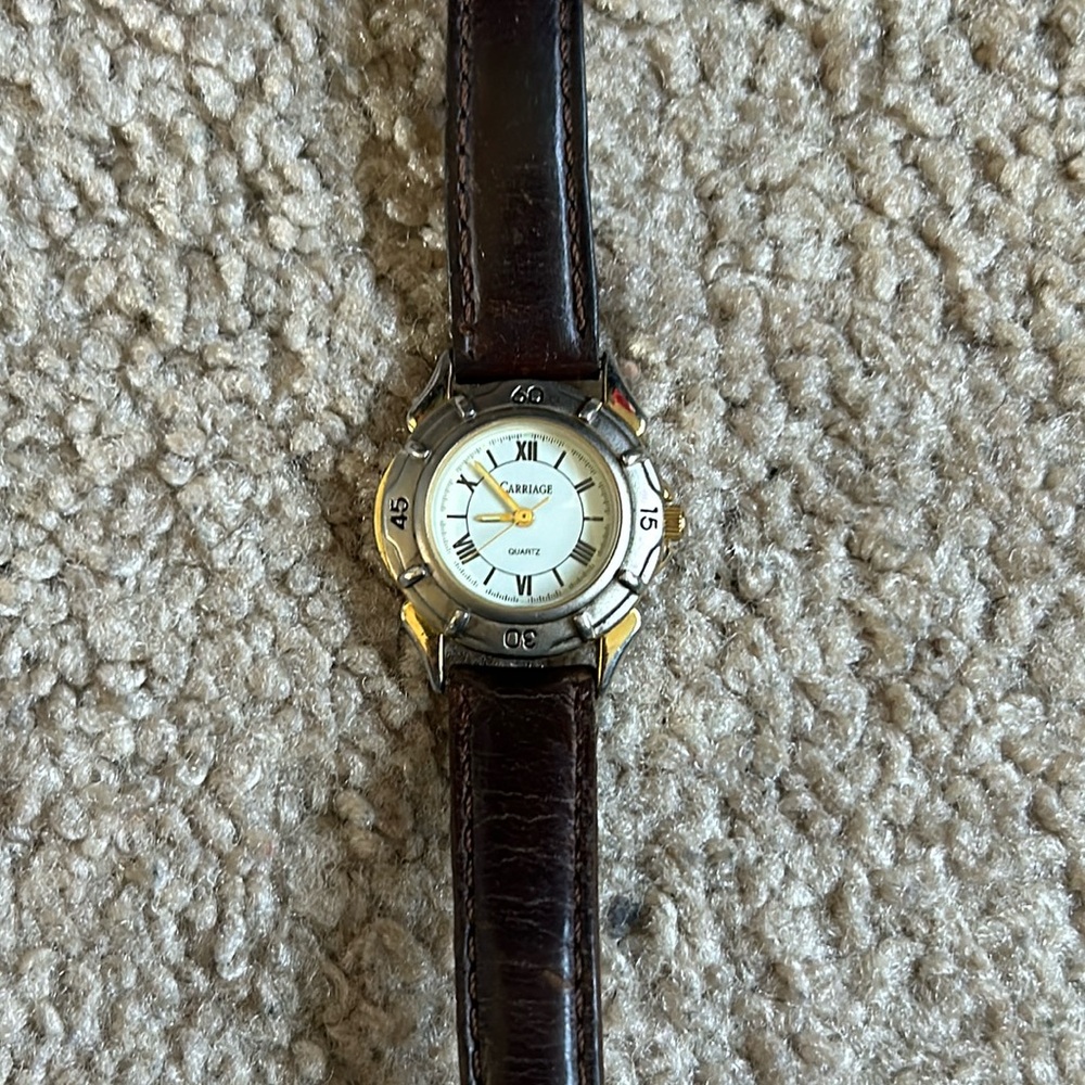 Carriage‎ women’s vintage two tone leather adjustable watch